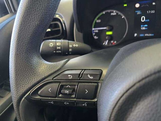 Toyota Yaris Yaris 1.5i DYNAMIC HYBRID