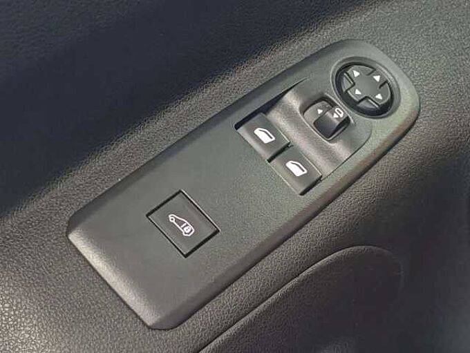 Peugeot Partner 1.5 BlueHDi L2 Heavy *Garantie * Carplay * Auto*