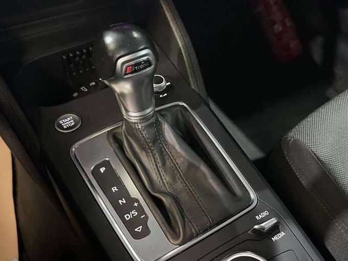 Audi Q2 Q2 30 TFSI Design S tronic (EU6d-TEMP)