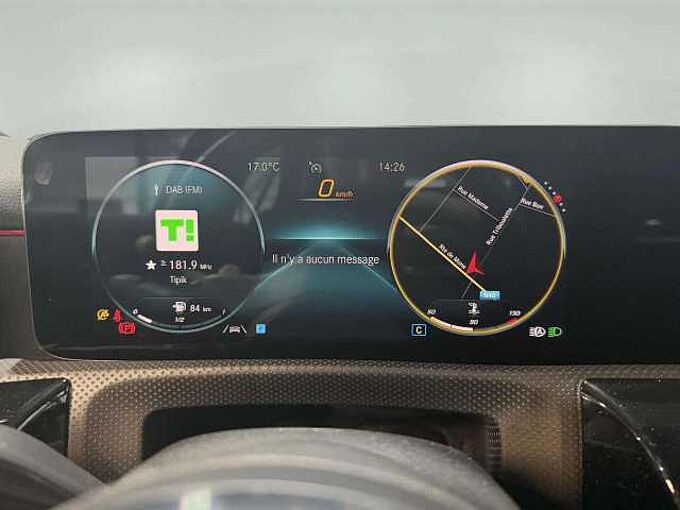 Mercedes-Benz A 200 A 200 AMG * CARPLAY * GPS * sièges chauffants *