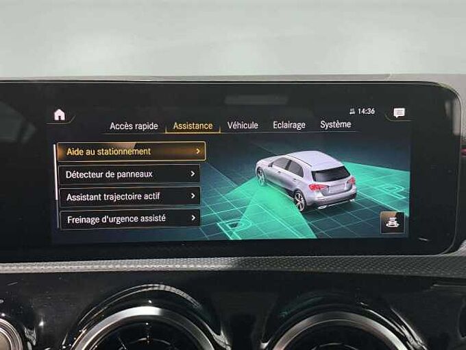 Mercedes-Benz A 200 A 200 AMG * CARPLAY * GPS * sièges chauffants *