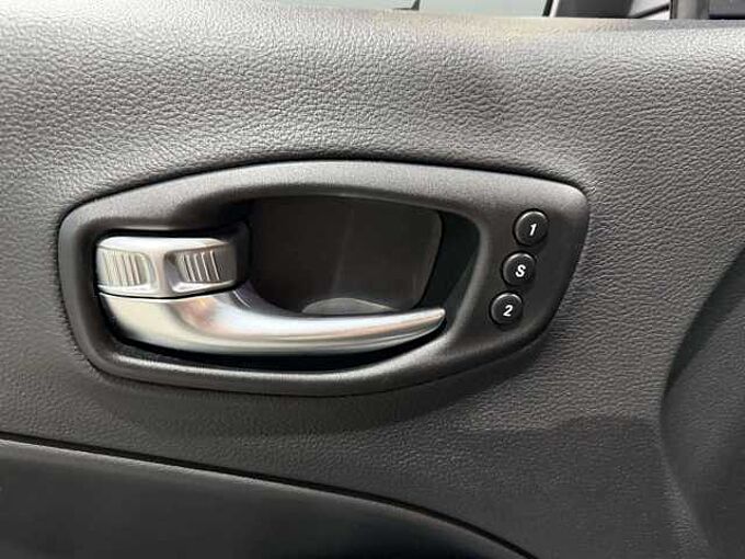 Jeep Compass Compass 1.3 Turbo s * Camera * GPS * carplay *