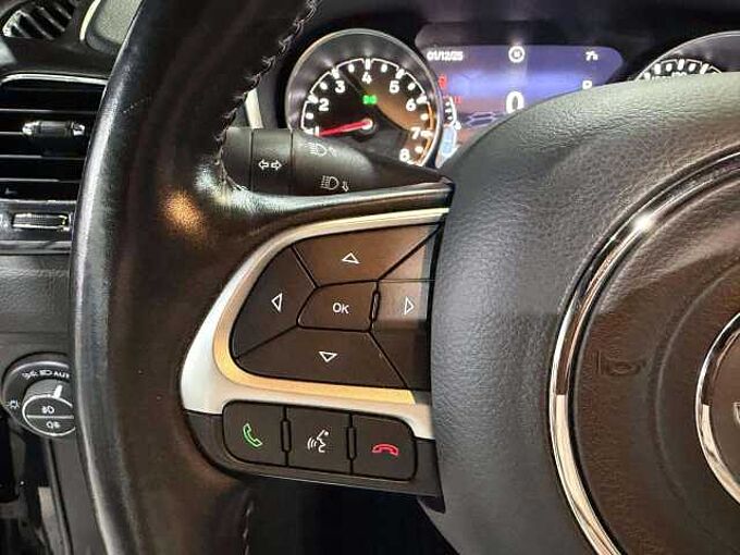 Jeep Compass Compass 1.3 Turbo s * Camera * GPS * carplay *