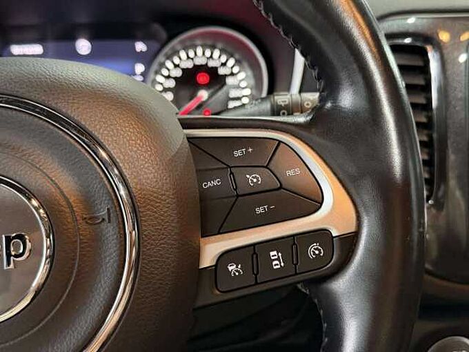 Jeep Compass Compass 1.3 Turbo s * Camera * GPS * carplay *