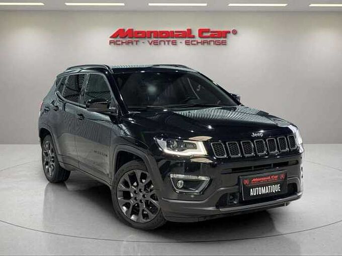 Jeep Compass Compass 1.3 Turbo s * Camera * GPS * carplay *