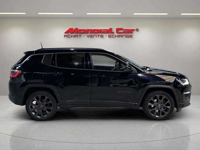 Jeep Compass Compass 1.3 Turbo s * Camera * GPS * carplay *