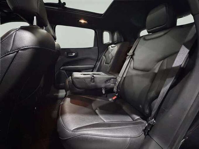 Jeep Compass Compass 1.3 Turbo s * Camera * GPS * carplay *