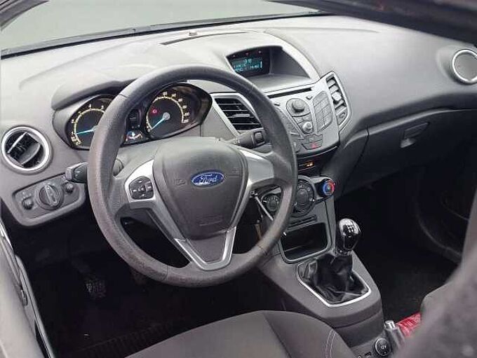 Ford Fiesta 1.0iTrend *Garantie * Radio/CD * 1er proprietaire*