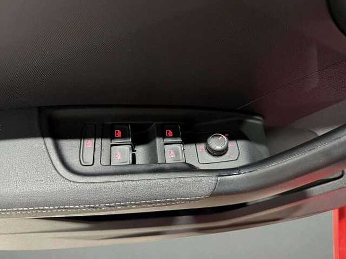 Audi A1 A1 Sportback 30 TFSI *carplay * GPS * cruise *