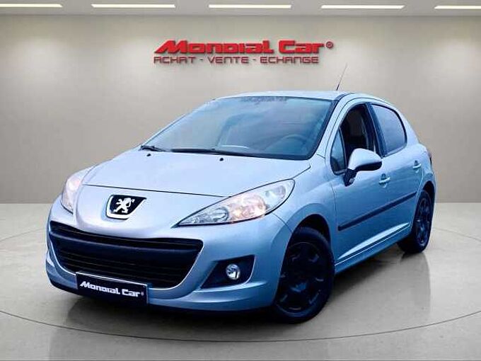 Peugeot 207 1.4 HDi Active * Garantie * Radio/CD *