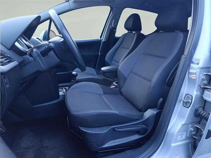 Peugeot 207 1.4 HDi Active * Garantie * Radio/CD *