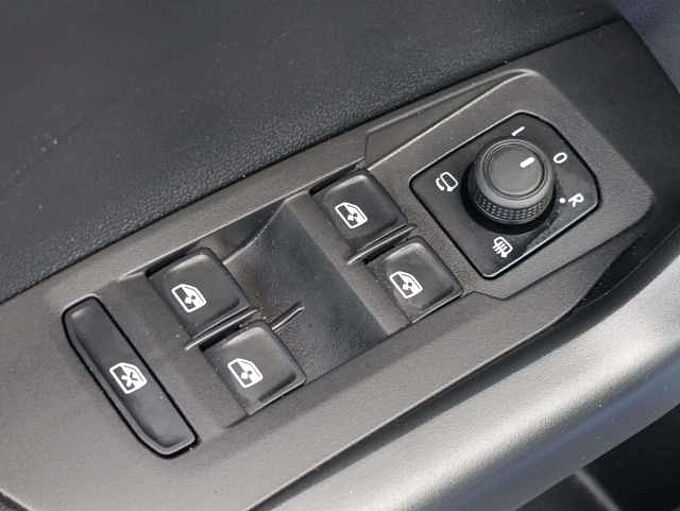 Volkswagen T-Cross 1.0 TSI Life Business OPF DSG * Garantie constru *