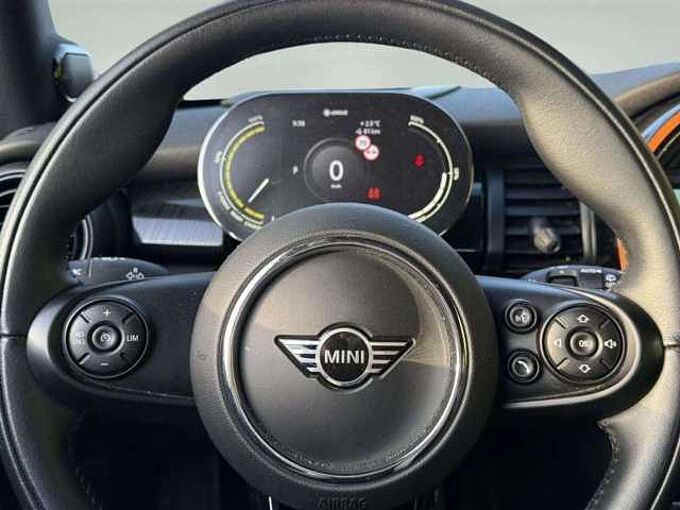 MINI Cooper SE e-Mini Cooper SE * Camera * GPS * Garantie *