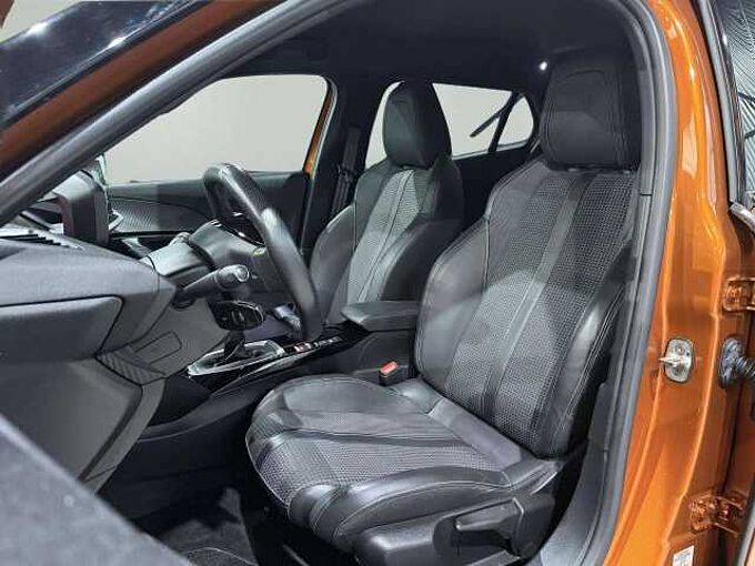 Peugeot 2008 2008 1.5 BlueHDi GT Line *Camera * carplay * GPS *