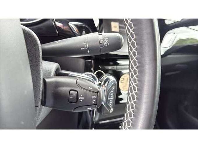 DS DS 3 DS 3 1.2 Sport Chic S *carplay * clim *camera *