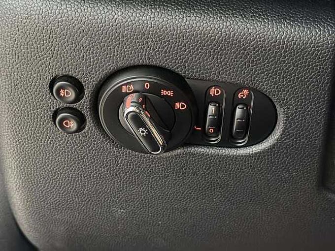 MINI Cooper Cabrio Mini Cabriolet 1.5 Cooper* GPS * bluetooth * clim*