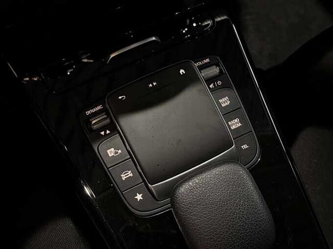 Mercedes-Benz A 180 A 180 d Business Solution