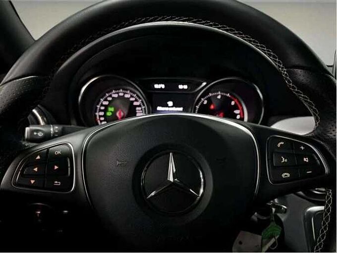 Mercedes-Benz CLA 180 d * Garantie *GPS * Caméra * Clim * Bluetooth*
