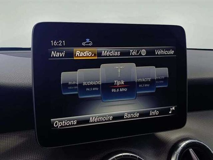 Mercedes-Benz CLA 180 d * Garantie *GPS * Caméra * Clim * Bluetooth*