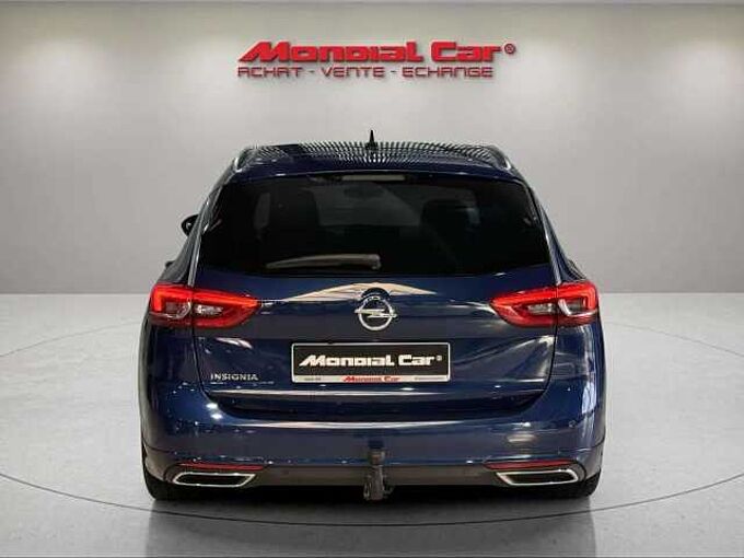 Opel Insignia Insignia Sports Tourer 1.6 CDTI OPC LINE *CARPLAY