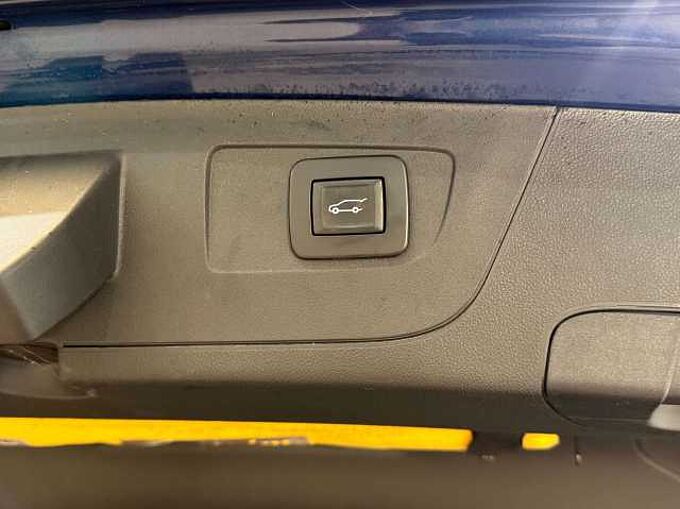 Opel Insignia Insignia Sports Tourer 1.6 CDTI OPC LINE *CARPLAY