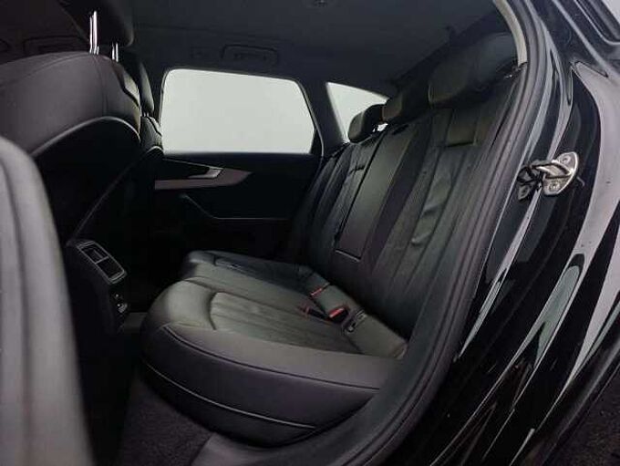 Audi A4 Avant 30 TDi Bus. Edit. Design S *Garantie * Auto*