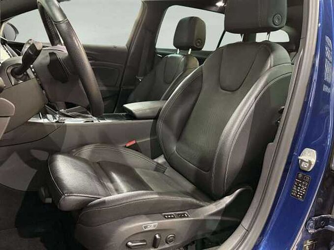 Opel Insignia Insignia Sports Tourer 1.6 CDTI OPC LINE *CARPLAY