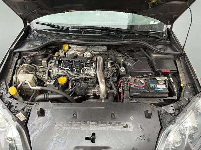 Renault Laguna Laguna Estate III 2.0 dCi 130 Celsium * marchand *