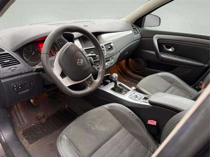 Renault Laguna Laguna Estate III 2.0 dCi 130 Celsium * marchand *