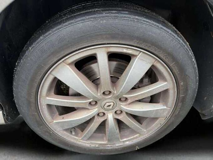 Renault Laguna Laguna Estate III 2.0 dCi 130 Celsium * marchand *