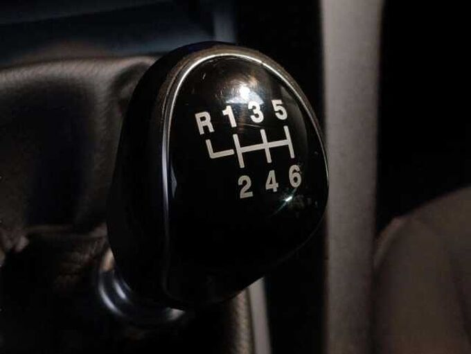 Ford Focus 1.0 EcoBoost Trend * Garantie * Clim * Bluetooth *