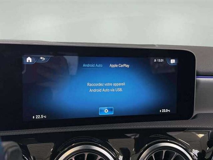Mercedes-Benz A 180 A 180 d Business Solution AMG * Caméra *Carplay