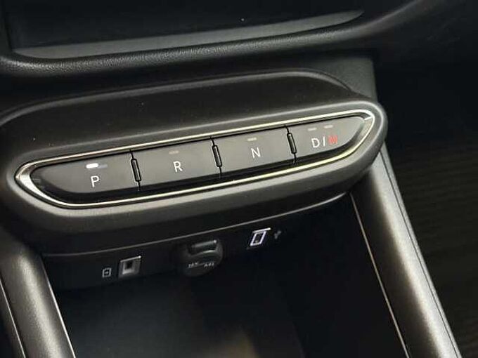 Fiat 600 600 1.2 Hybrid DCT * Carplay * Aides Conduite *