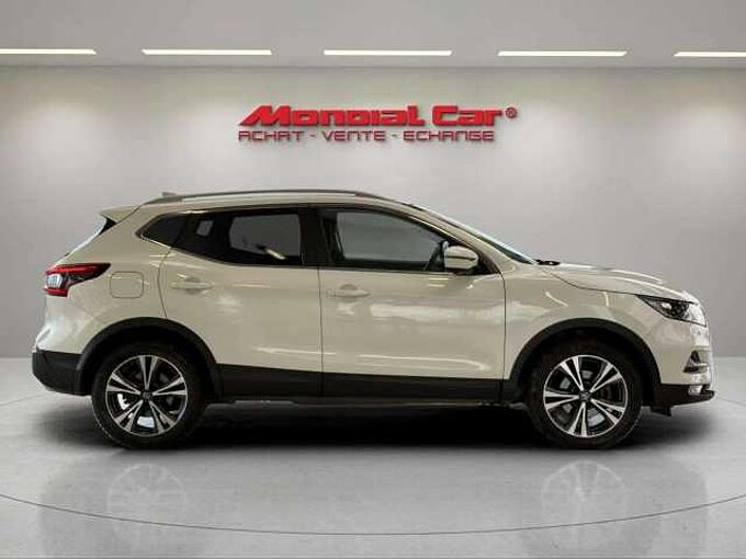 Nissan Qashqai Qashqai 1.2 DIG-T* Caméra 360° * GPS * PANO