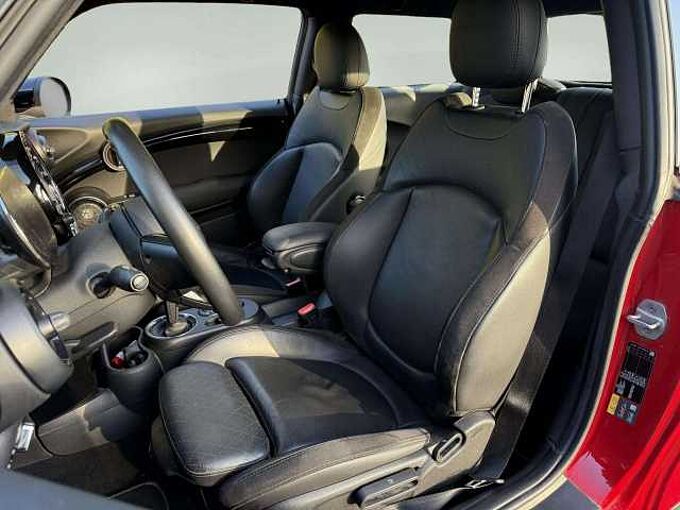 MINI Cooper SE e-Mini 28.9 kWh Cooper SE S