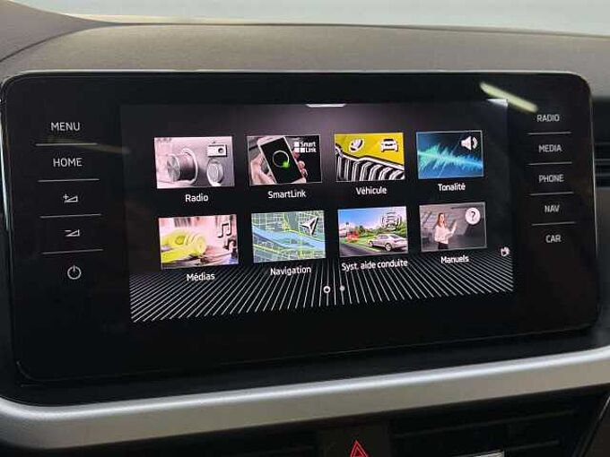 SKODA Kamiq Kamiq 1.0 TSI Ambition * CARPLAY * Toit pano *