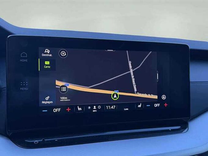 SKODA Octavia Octavia SW 2.0 TDi SCR Ambition DSG* Carplay *