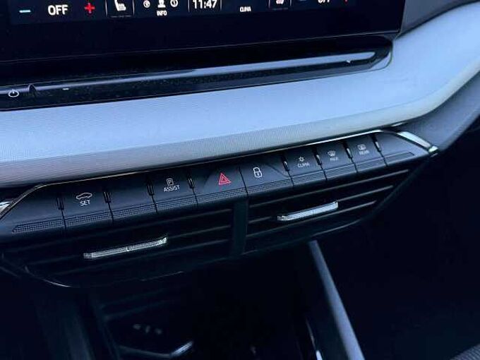 SKODA Octavia Octavia SW 2.0 TDi SCR Ambition DSG* Carplay *