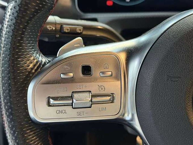 Mercedes-Benz CLA 180 CLA 180 Business Solution * Caméra * Carplay *