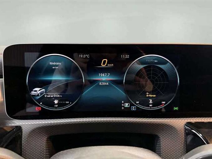 Mercedes-Benz CLA 180 CLA 180 Business Solution * Caméra * Carplay *