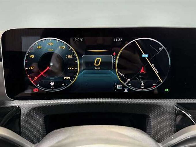 Mercedes-Benz CLA 180 CLA 180 Business Solution * Caméra * Carplay *