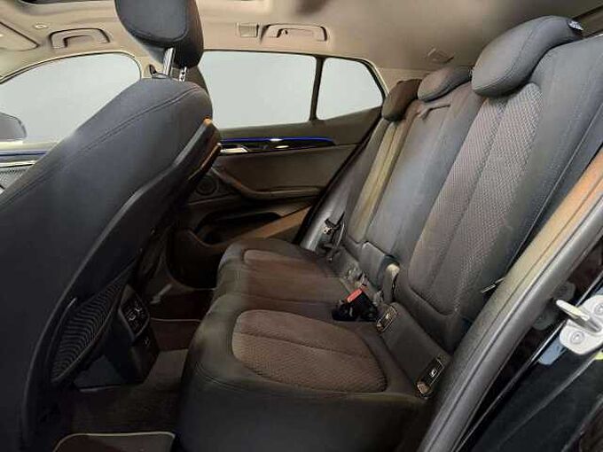 BMW X2 X2 1.5 dA sDrive16 * Caméra * Toit ouvrant *