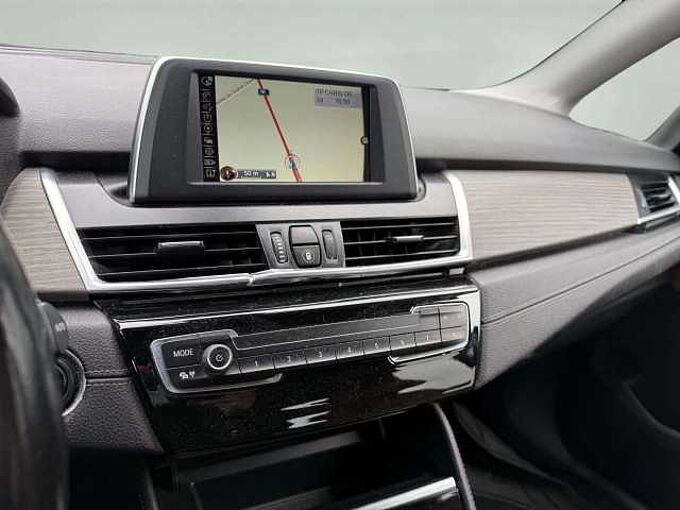 BMW 218 Active Tourer 218i Luxury