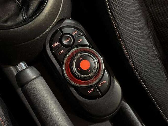 MINI One Mini 1.5 One OPF * Bluetooth * GPS * GARANTIE *