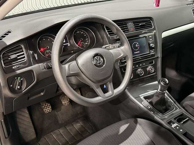 Volkswagen Golf Golf 1.0 TSI BMT Trendline * Bluetooth * Clim*