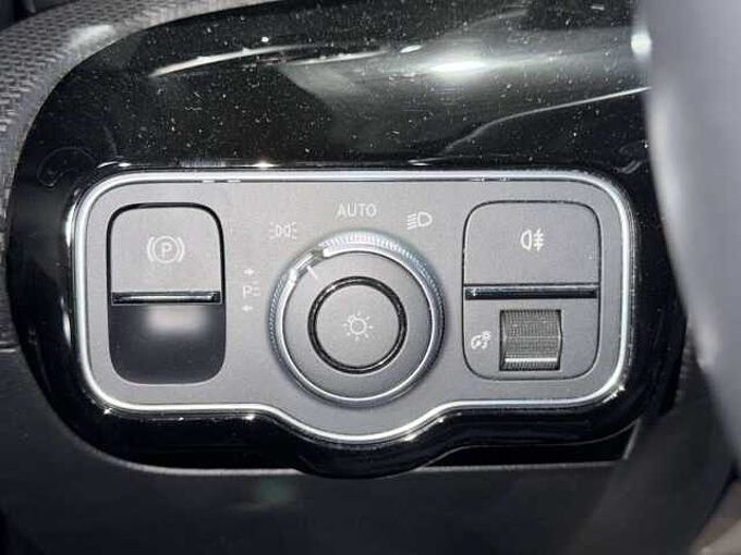 Mercedes-Benz A 250 A 250 e PHEV Business Line * Cam&eacute;ra * GPS *