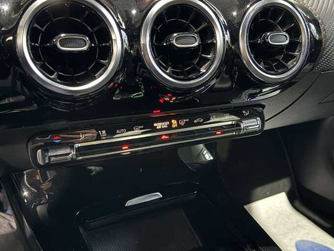 Mercedes-Benz A 250 A 250 e PHEV Business Line * Cam&eacute;ra * GPS *