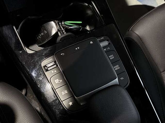 Mercedes-Benz A 250 A 250 e PHEV Business Line * Cam&eacute;ra * GPS *