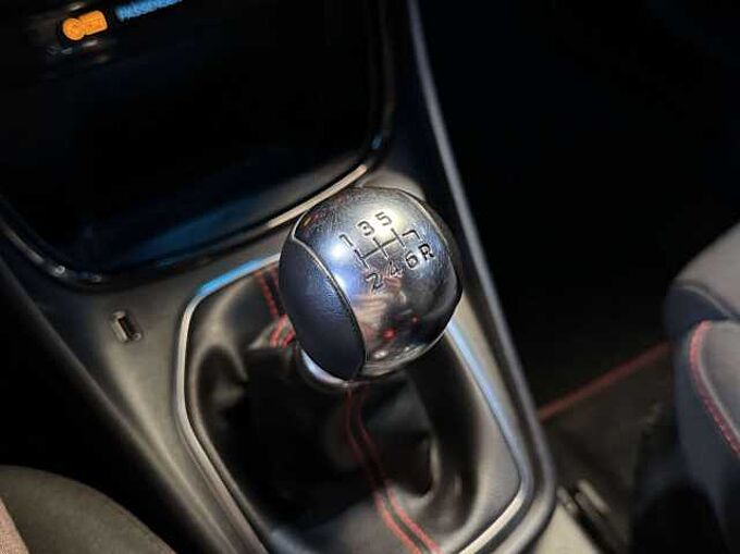 Ford Puma Puma 1.0 EcoBoost ST-Line* Sièges + volant chauff